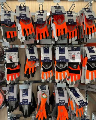 Kvalitní rukavice Husqvarna. #husqvarna #práce